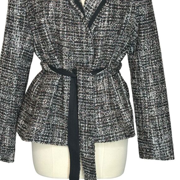 Banana Republic Navy Plaid Raw Cut Tweed Wrap Jacket | M - Picture 8 of 10